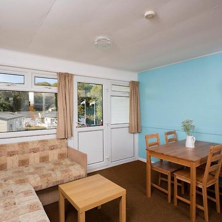 Whitecliff Bay Holiday Park Bembridge Exterior foto