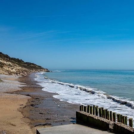 Whitecliff Bay Holiday Park Bembridge Exterior foto